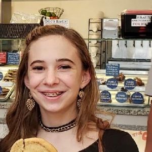 Meet your Posher, Bella